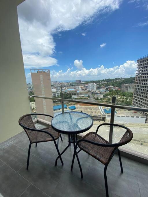 Nagoya Thamrin Apartment High Floor With View エクステリア 写真